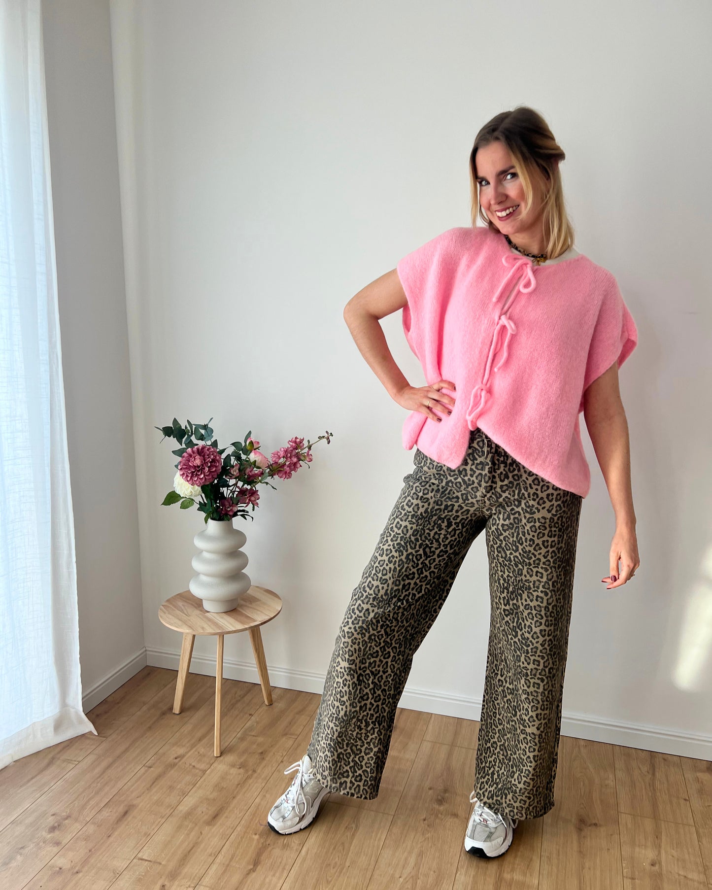 Cardigan_Estelle_Lola_jeans_2