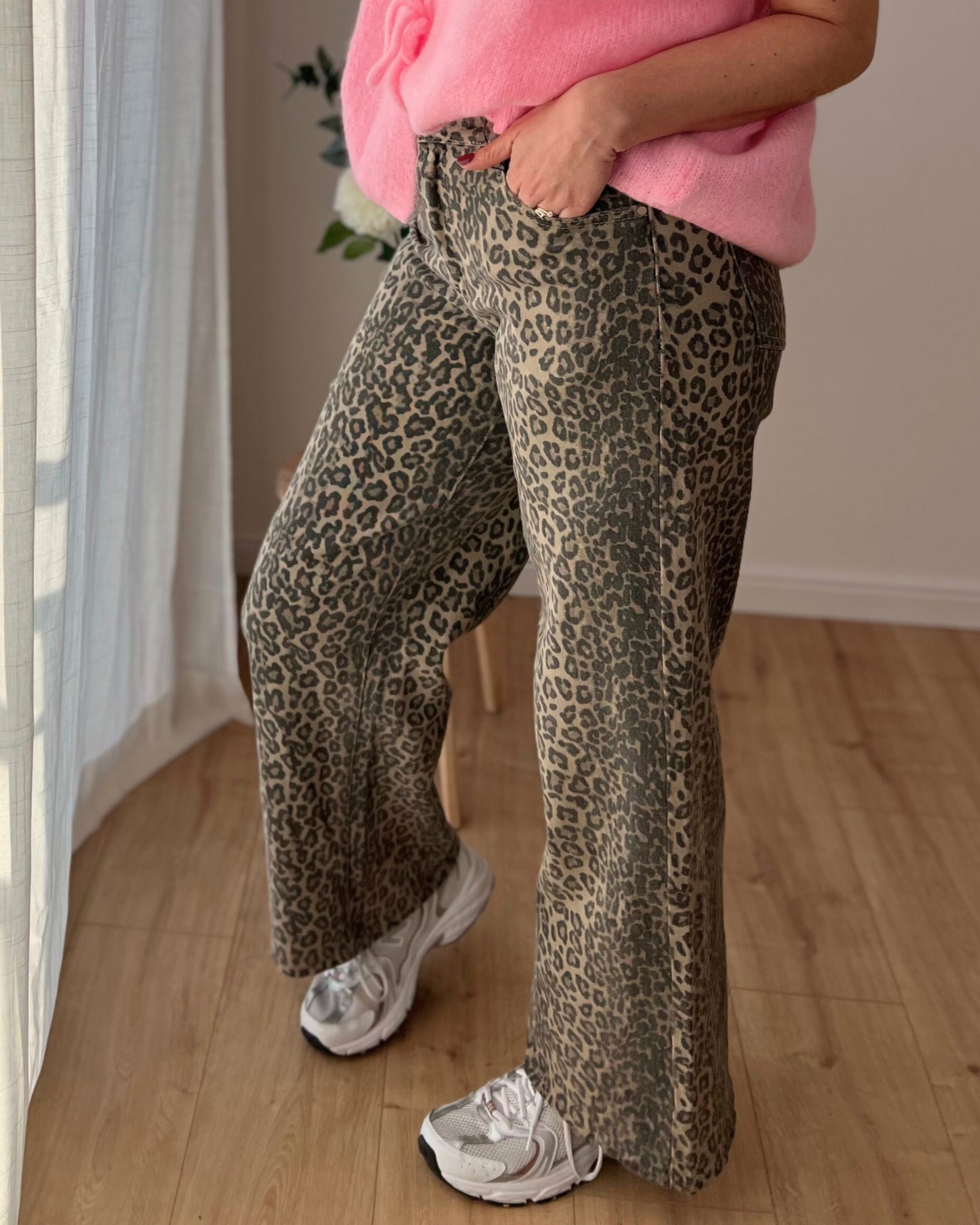 Wide Leg Leo Jeans Lola - Dutch Atelier