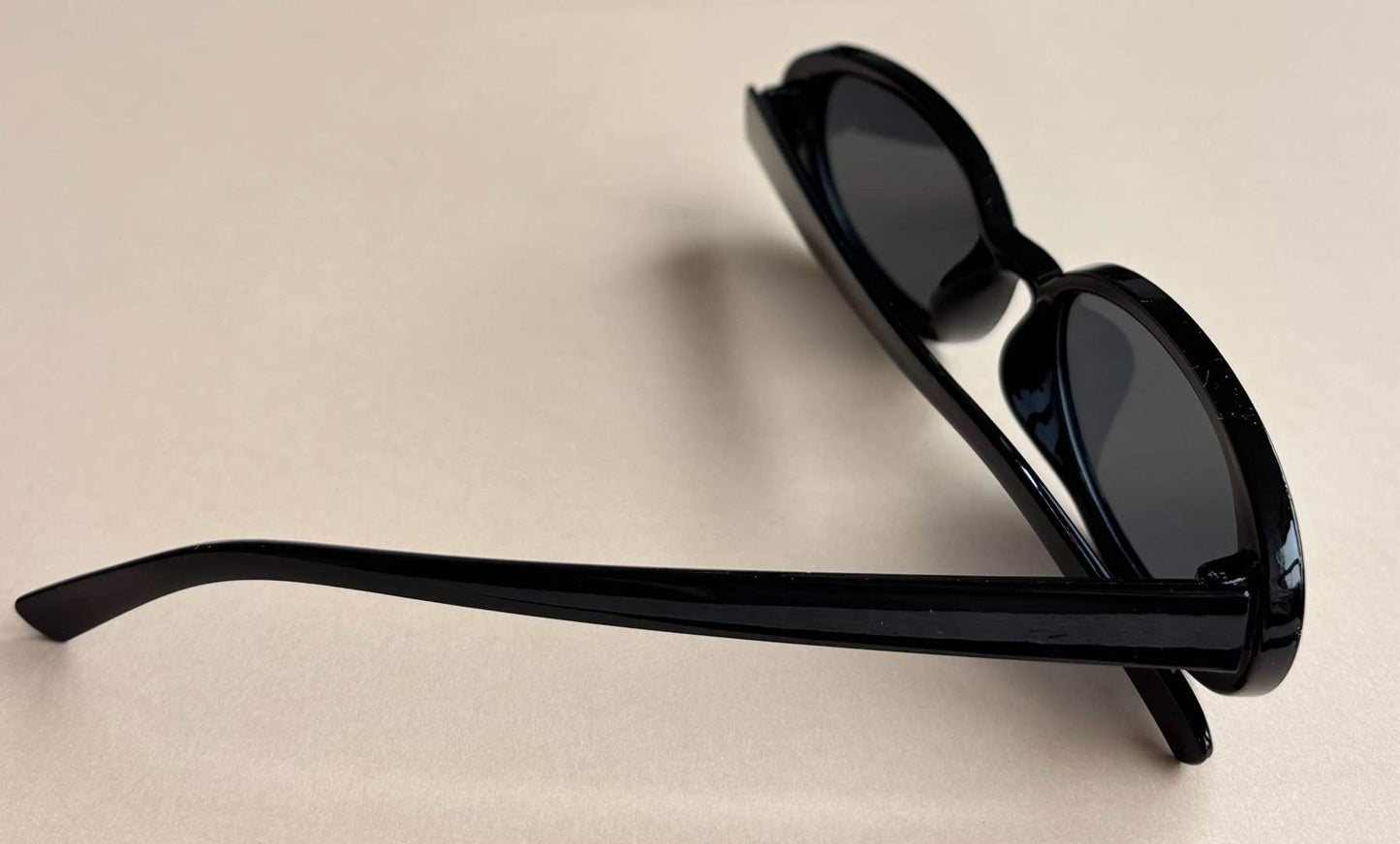 Sonnebrille Floor Schwarz Seite