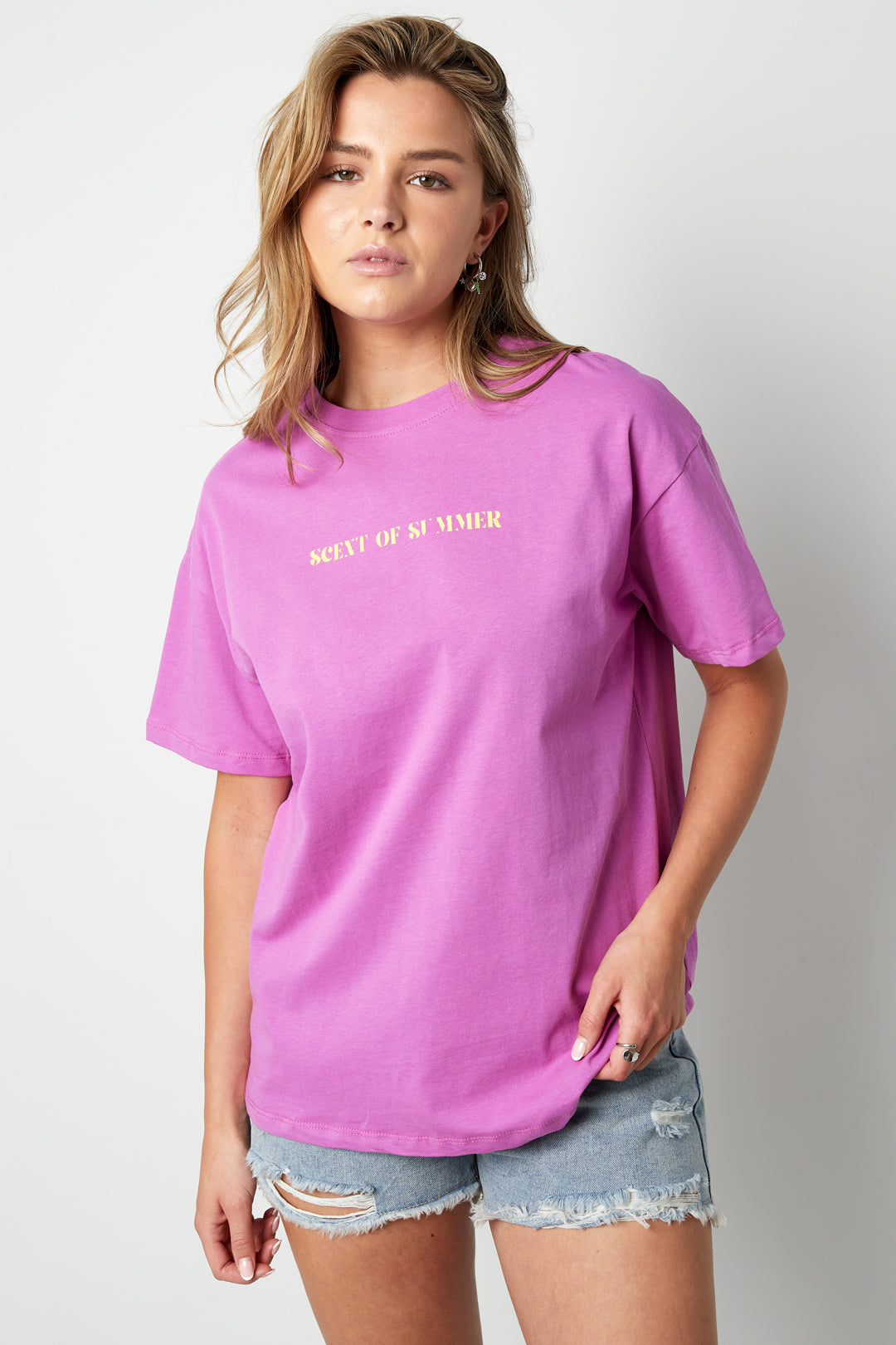 Dutch_Atelier_T-Shirt_Nina_3