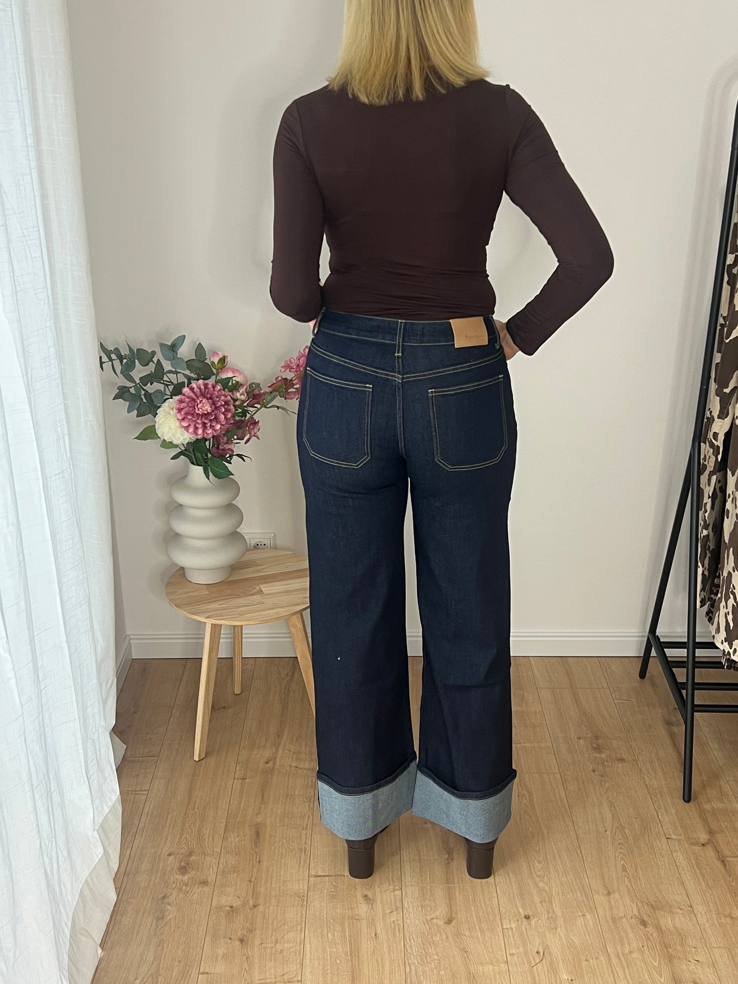 Jenna Umschlag Jeans