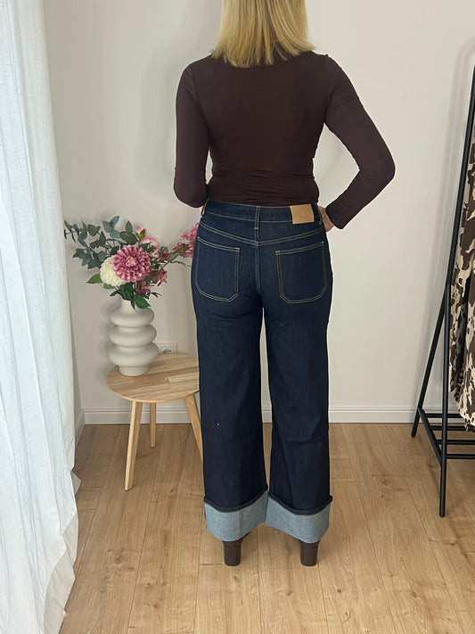 Jenna Umschlag Jeans